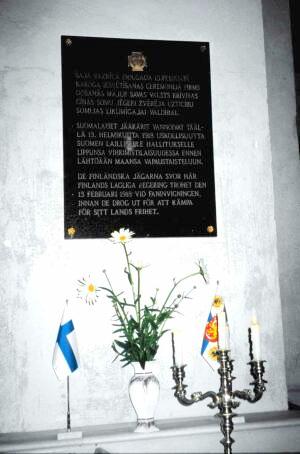 Jääkärien muistolaatta paljastettiin 13. syyskuuta 1977.