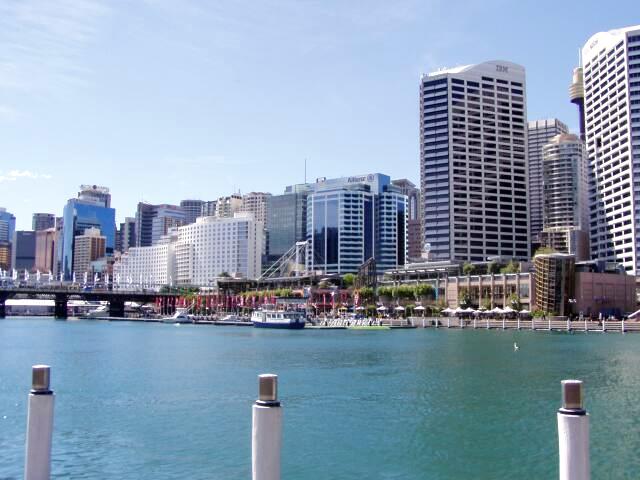 Sydney on nopeasti kehittynyt maailmanluokan metropoliksi.